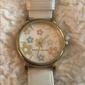 New Price-Marc Jacobs Watch with cream band